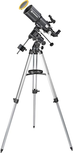 Bresser Polaris 102/460 sobre su montura EQ-3 con el filtro solar de objetivo colocado